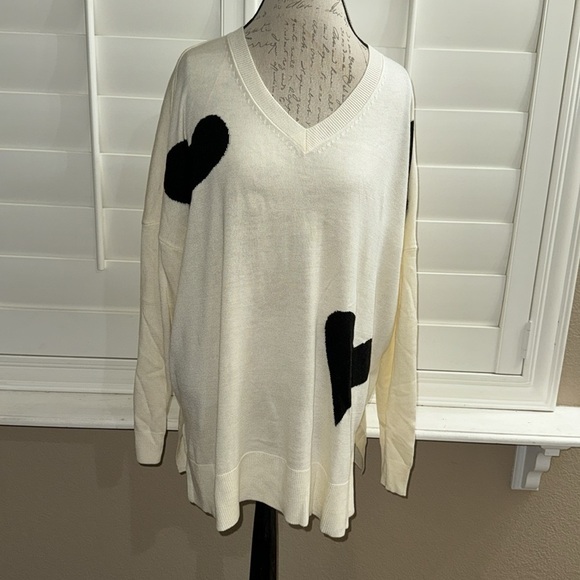Laurie Felt Cashmere Blend Heart Sweater - Picture 1 of 12